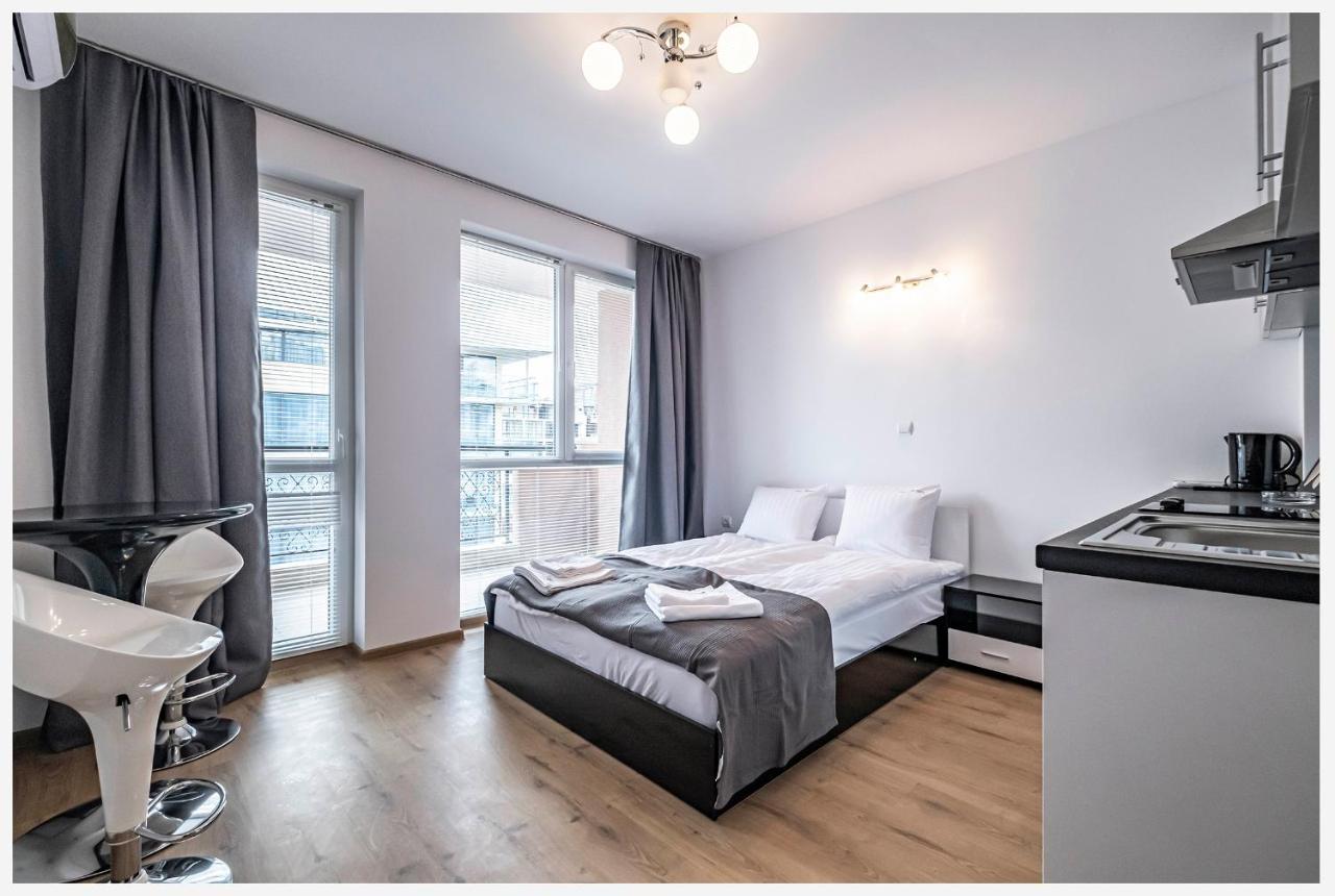 Casa Rossa 2 Lägenhet Slăntjev Brjag Exteriör bild