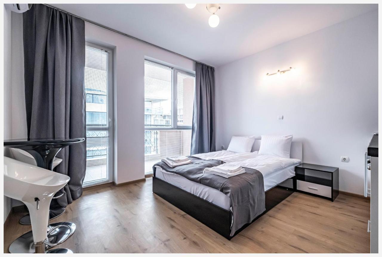 Casa Rossa 2 Lägenhet Slăntjev Brjag Exteriör bild