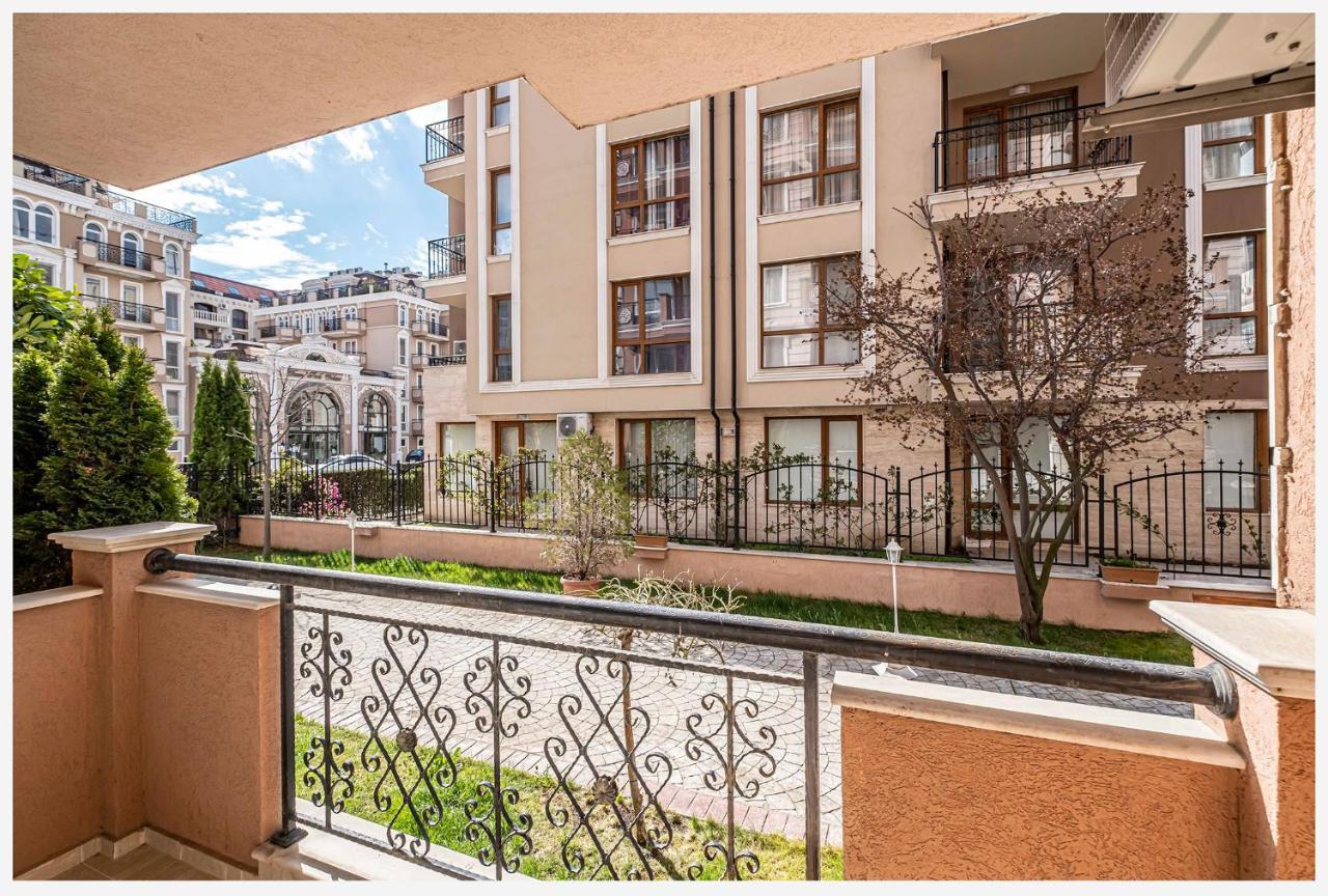 Casa Rossa 2 Lägenhet Slăntjev Brjag Exteriör bild