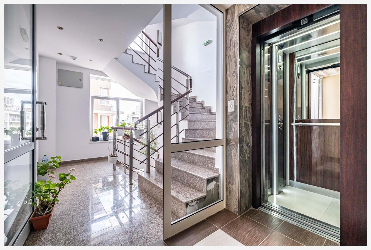 Casa Rossa 2 Lägenhet Slăntjev Brjag Exteriör bild