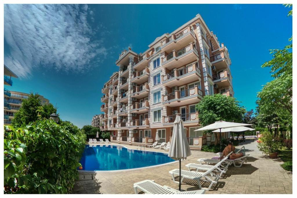 Casa Rossa 2 Lägenhet Slăntjev Brjag Exteriör bild